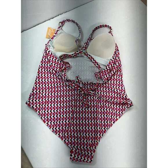 Kona Sol Swimsuit. Size Size 18 - Picture 3 of 4
